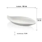 46x25 cm ölçülerinde, 6 cm derinliğe sahip krem beyaz renkli yaprak ve kayık formunda HappyChef açık büfe sunum kasesi ve meze teşhir tabağı.