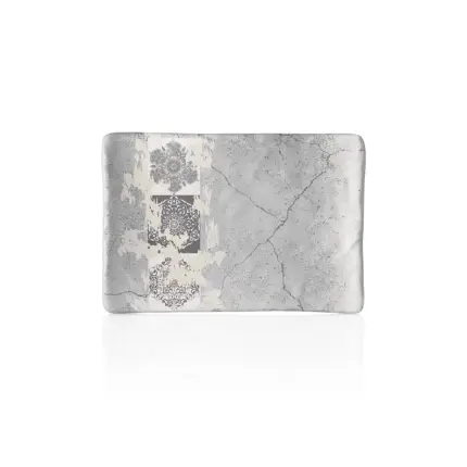 27,7x19,2 cm ölçülerinde, 2,8 cm yüksekliğe sahip gri beton efektli ve etnik mandala desenli dikdörtgen HappyChef açık büfe sunum ve meze teşhir tabağı.