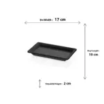 17x10 cm ölçülerinde, 2 cm yüksekliğinde minimal tasarımlı siyah dikdörtgen servis, sushi ve meze tabağı.